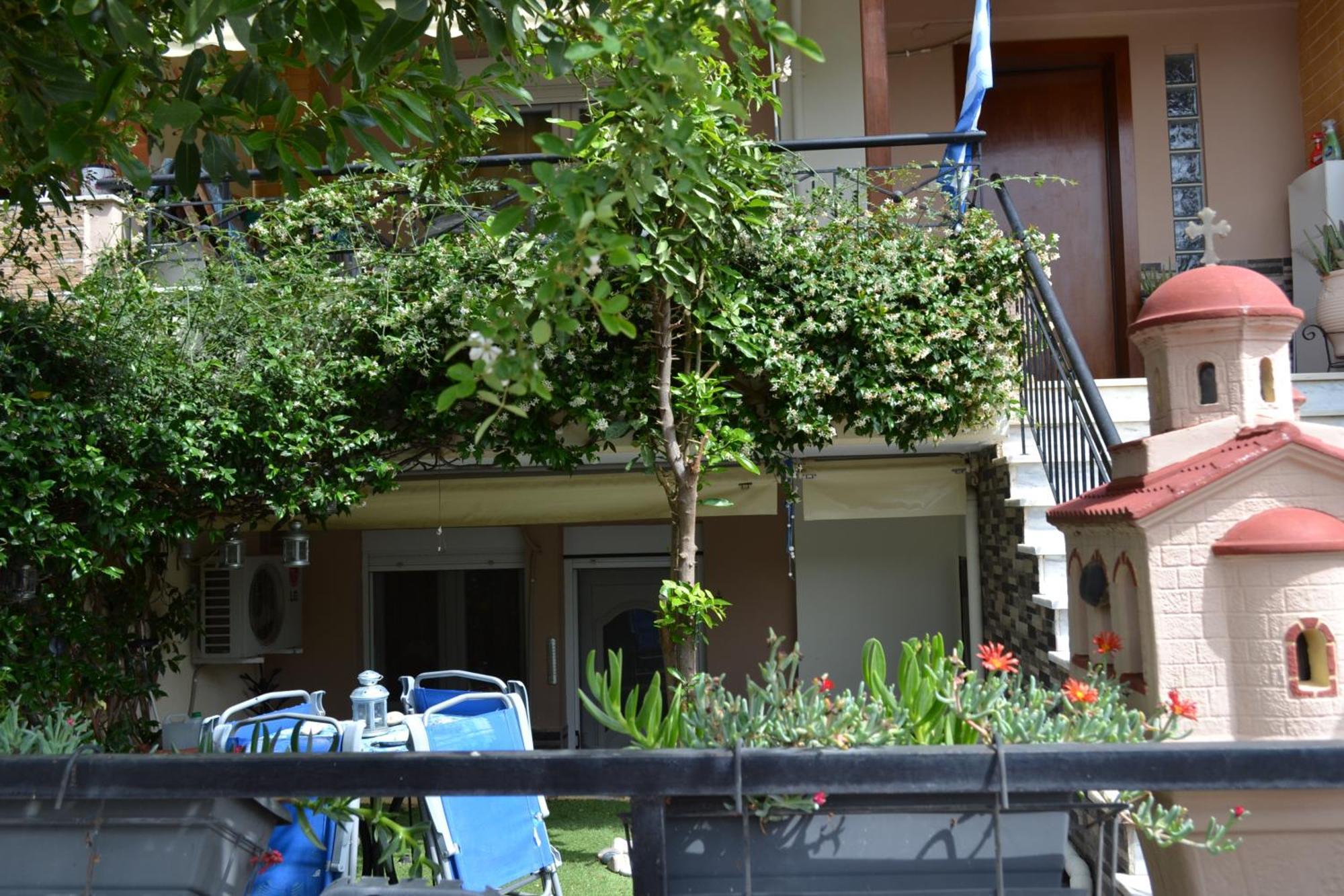Vasiliki'S Cosy House Apartment Неа Миханиона Екстериор снимка